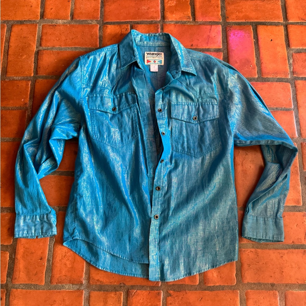Vintage Wrangler shiny Blue Shirt